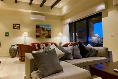 Image de Copala Penthouse at Quivira, Gorgeous 2-Bedroom Condominium