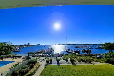 Image de Pensacola beach condo, perfect location, w sunset water views