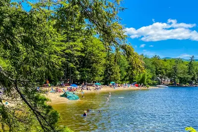 Image de Woodsy Suissevale cottage, Lake Winnipesaukee beach & boat ramp - dog-friendly