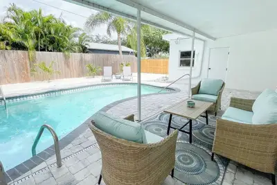 Image de Get a Change of Scenery at this Family Friendly Home in Sarasota w/Private Pool