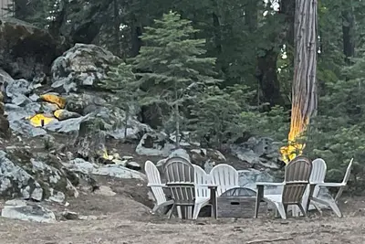Image de Cozy Cabin in the Woods