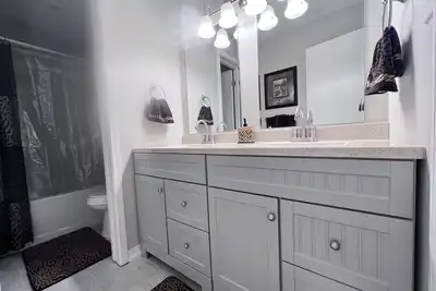 Image de Lovely Townhome by Beaches & Downtown Pensacola