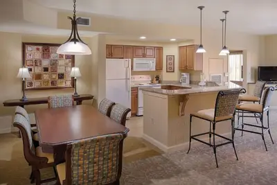 Image de Christmas in Disney! Dec 23-26. One Bedroom Deluxe