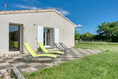 Image de Capucine de Tracanet by Interhome