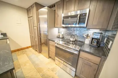 Image de Updated Retreat, Studio w/full Kitchen, Fireplace