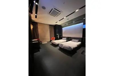 Image de Maritime Suite With Large Private Garden Seaview