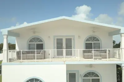 Image de Home Design to perfection! over 3, 600sq. ft