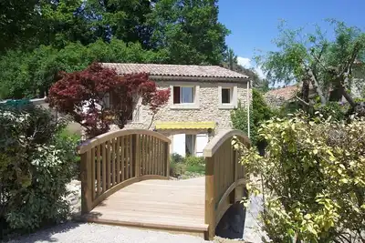Image de Suite rez de chaussée dans demeure provençale, piscine & spa