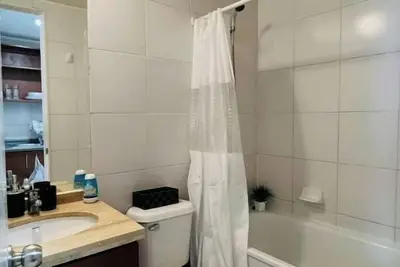 Image de Cómodo Estudio a Pasos del Metro y Servicios