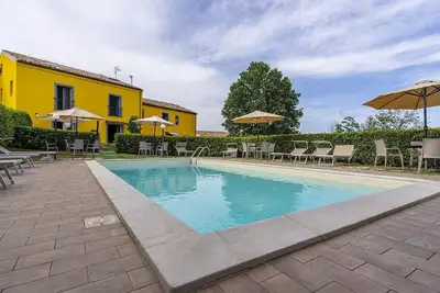 Image de Appartement de vacances Cessapalombo pour 1 - 4 personnes avec 1 chambre Ă coucher - Ferme