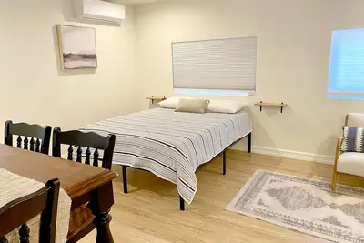 Image de Thousand Oaks Studio Guest Cottage