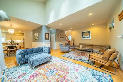 Image de Charming Remodeled House -- 10 min from downtown Portland