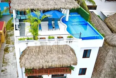 10br villa with the greatest roof top in Sayulita, and only steps from the beach