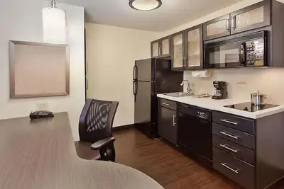 Image de Relax and Recharge! Free Parking, Pets Allowed, Near Lincoln Financial Field