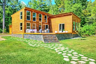 Image de Modern wood infused Cabin