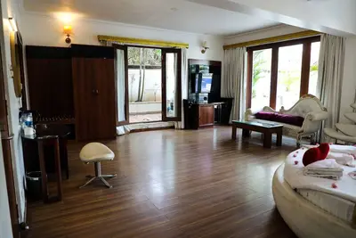 Image de White Pearl Suites by Rosetum