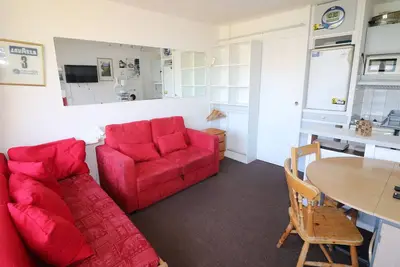 Image de Studio Confortable Proche Pistes et Commerces avec Balcon