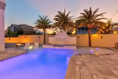Image de Steps to the beach-8 bikes-Private pool/Heat option & hot tub- In Seacrest West