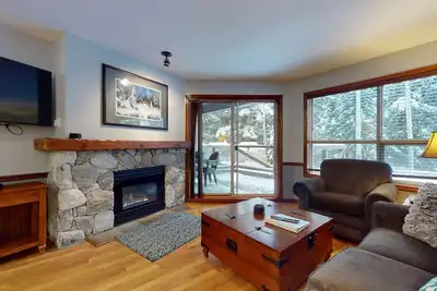 Image de Aspen #120 Prime Ski-in Ski-out Location! Pool, Hot tubs, Bbq, sleeps 6