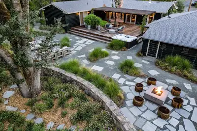 Image de Fryer Creek Agriturismo - Modern Sonoma farm retreat!