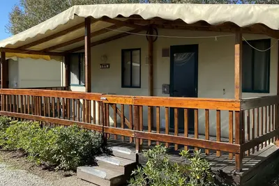 Image de Nice mobile home, with veranda, on the family camping Paradiso