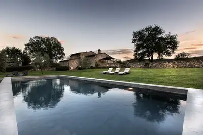 The Vignamaggio meadow