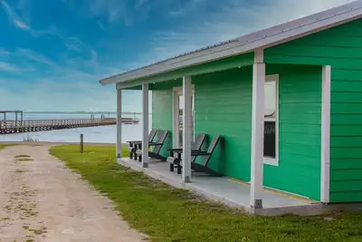 Image de Big Tree Cottages - Mallard | Private Fishing Pier