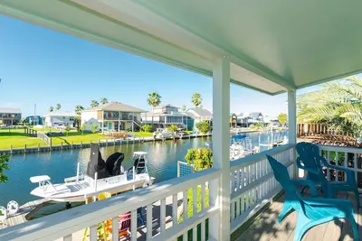 Image de Tejas Tides | Canal Front, Boat Dock, Fishing!
