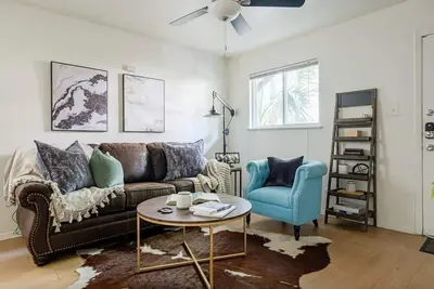 Image de Rancho Del Sol | Cozy Ranch Style | Central Austin