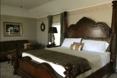 Image de Magnolia Suite- 2 Bedrooms, Ensuite Bath