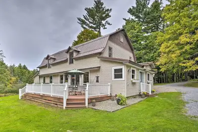 Image de Peaceful Home w\/ 11 Acres, Creek & Fire Pit!