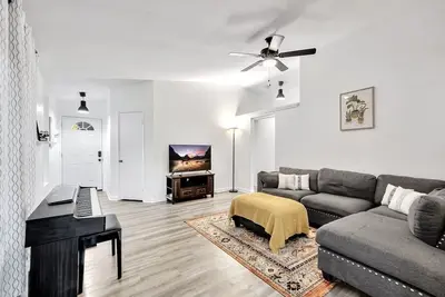 Image de Perfect Moreno Valley Getaway Near Uc Riverside!