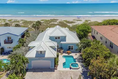 Image de Sea Watch: 4b/4b Direct Oceanfront Home with Pool/Hot Tub