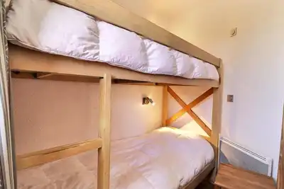 Image de À 10m des pistes de ski, 5ème étage, balcon, casier à ski, 41m², La Tania