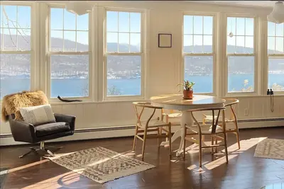 Image de Spectacular Lakeviews From Every Room and Garden