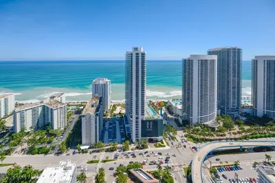 Image de Lux 2\/2 Condo 40th Floor wOcean View in Hollywood