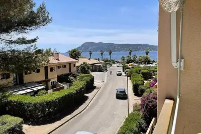 Image de Vue mer, plage en face, tout à pied!