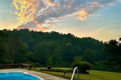 Image de Scenic Hidden Gem: Private Pool, Golf & Fishing on Peaceful 42 Acres