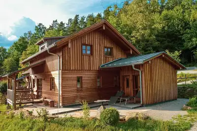 Image de \"chalet am Wald\" - GroĂźes Ferienhaus mit Eigener Sauna und Panoramablick