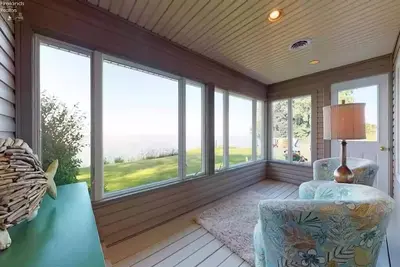 Image de Lakefront 2 bedroom guest house