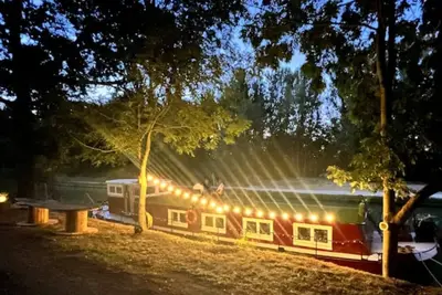 Image de Péniche Dondon - Gîte cocooning sur Canal du midi