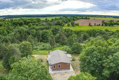 Image de Sunsets | 2 Living Spaces & Games | Close to Dells