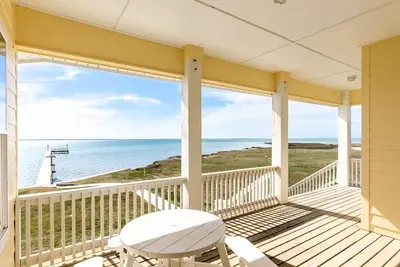 Image de Sea Forever | Waterfront Views & Pure Relaxation