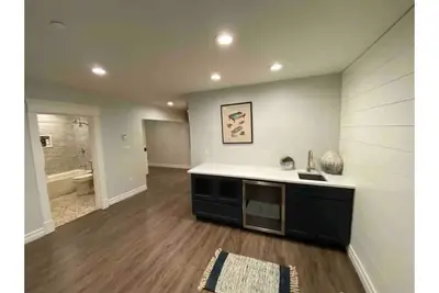 Image de New Ski Chalet 4bdrms\/4ba\/11 bed, 1 min to Mt Snow