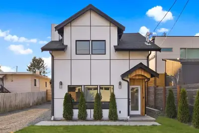 Image de Chic Parkside Escape • 2br • A/C • Free Parking