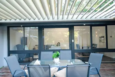 Image de Tranquil bush resort house - pool & fire pit