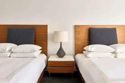 Image de Just What You Were Looking For! 3 Pet-friendly Units, Near One World Observatory