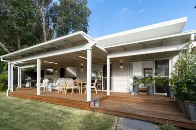 Image de Sunshine Cottage – Stay 3, Pay 2!