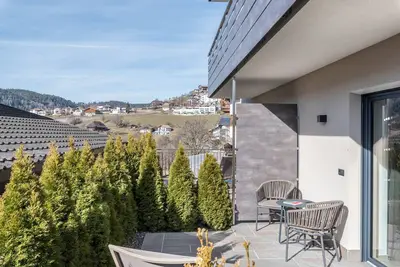 Image de Appartement de vacances accessible 'Aster Moments Apt Max' avec terrasse et Wi-Fi