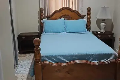 Image de Blessed 4 Bedroom House/ family size house.